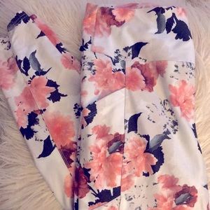 Floral Leggings with pockets